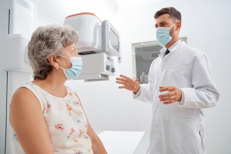 cirujano-oncologo-consultorio-privado.jpg
